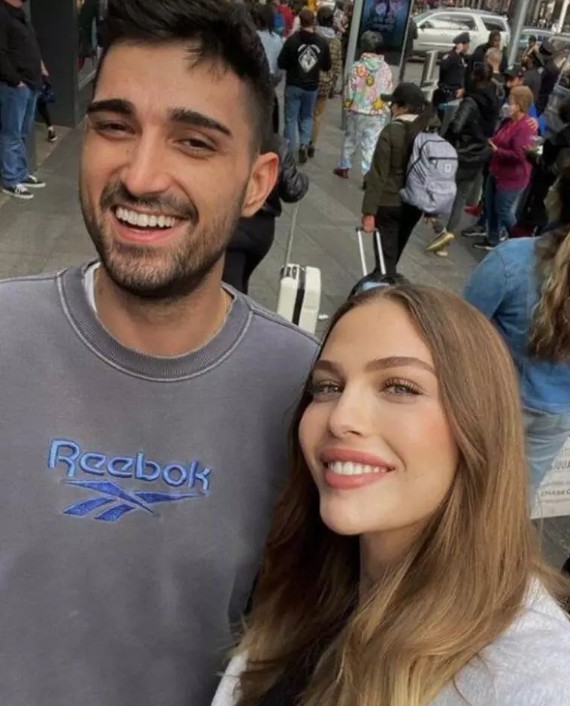 Ünlü çiftten ilk paylaşım!